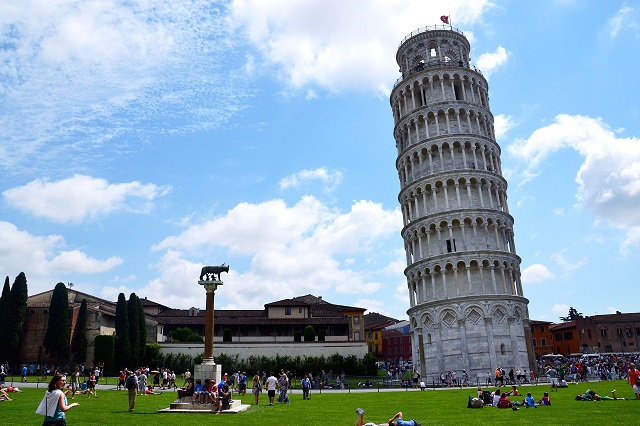 Пизанская башня: как появился падающий символ Италии