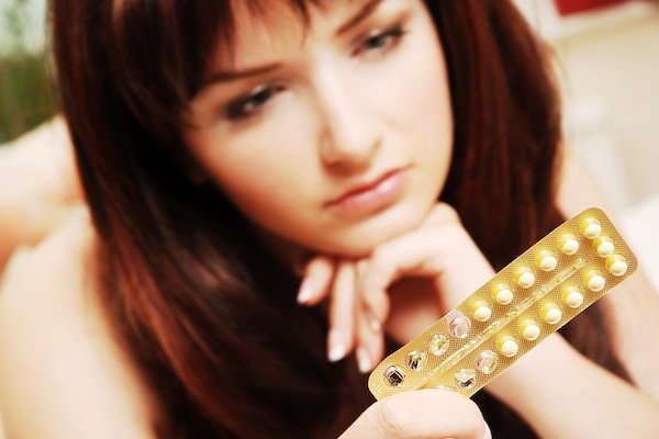 Как контрацептивы влияют на женскую эмпатию