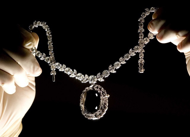 Самые таинственные и дорогие бриллианты мира. 14559.jpeg