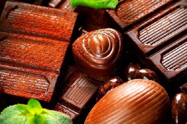 Ученые: темный шоколад улучшает настроение и изгоняет депрессию