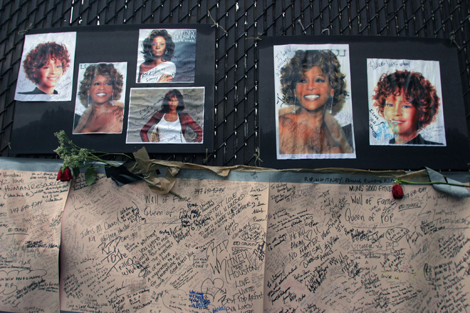 Названа причина смерти Уитни Хьюстон