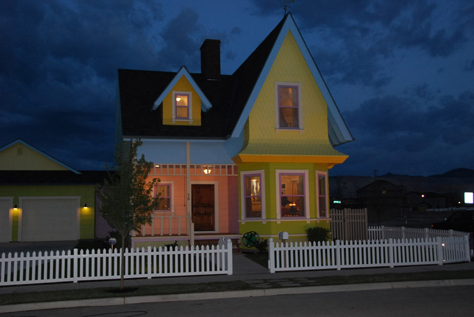 Дом, который сводит соседей с ума