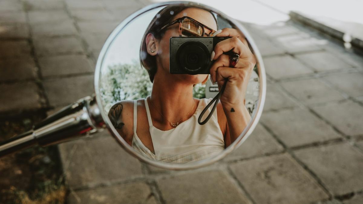 Селфи у зеркала