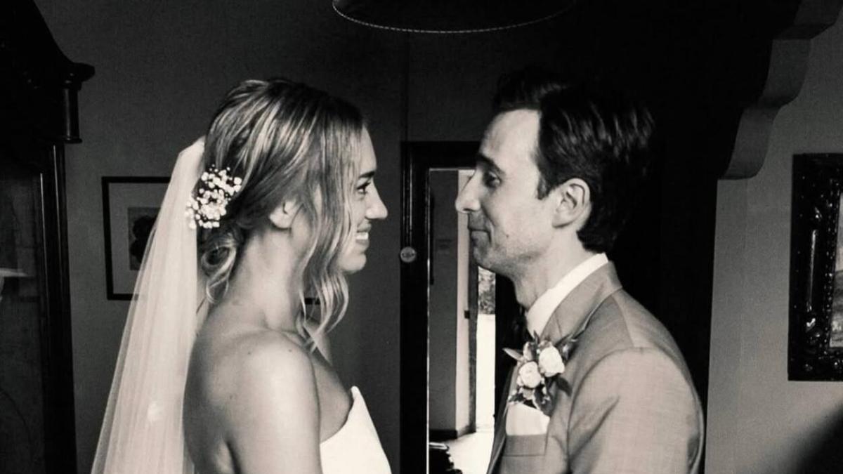 Андреа Боуэн с мужем