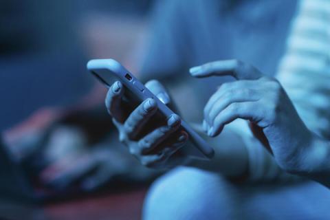 Экологический след смартфонов: сколько мы теряем, меняя устройства