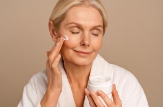 Антивозрастной уход: как избежать ошибок, ускоряющих старение кожи – руководство для начинающих