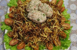 Салат Гнездо глухаря: классический рецепт, история, секреты текстуры и точный разбор ингредиентов