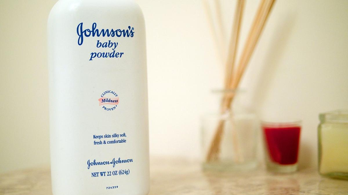 Детская присыпка Johnson's Baby