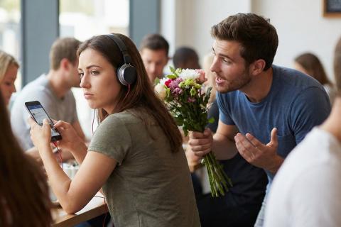 Как отшить кавалера навсегда: 5 жестких правил от психолога Вероники Селезнёвой