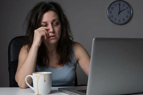 Секрет дневного часа: Доктор Сьюзан Венн объясняет, почему сон в обед стирает морщины и плохие воспоминания