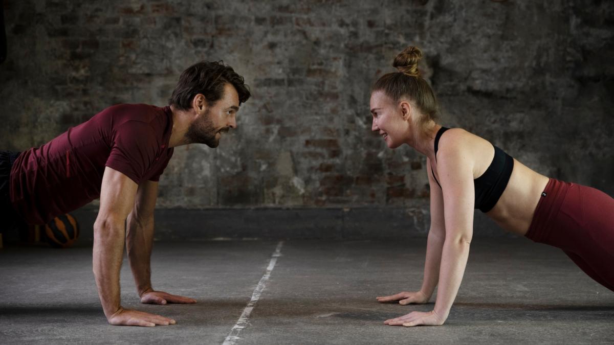 Занятие мужчины и женщины