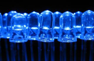 LED-терапия: легко ли добиться результативности в домашних условиях?