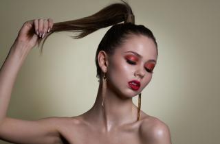 8 быстрых шагов к идеальному образу: экспресс-макияж на каждый день