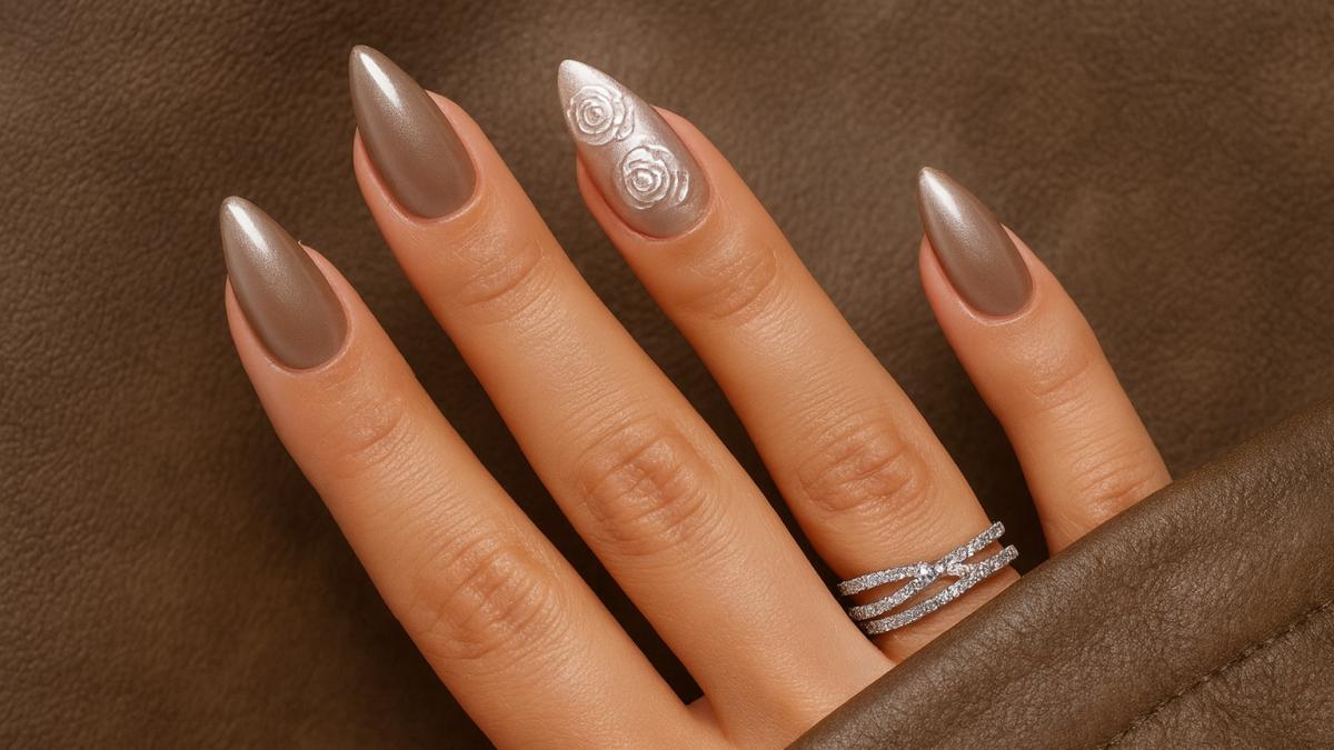 Маникюр в кофейных тонах