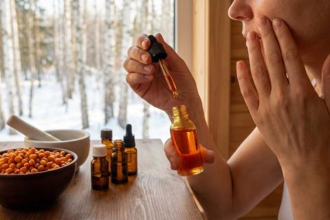 Облепиховое масло: Почему бьюти-блогеры сходят с ума по «оранжевому золоту» и в чем секрет Омега-7