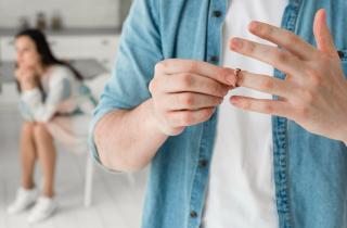 Жизнь после любви: почему пары в 50+ выбирают параллельные миры