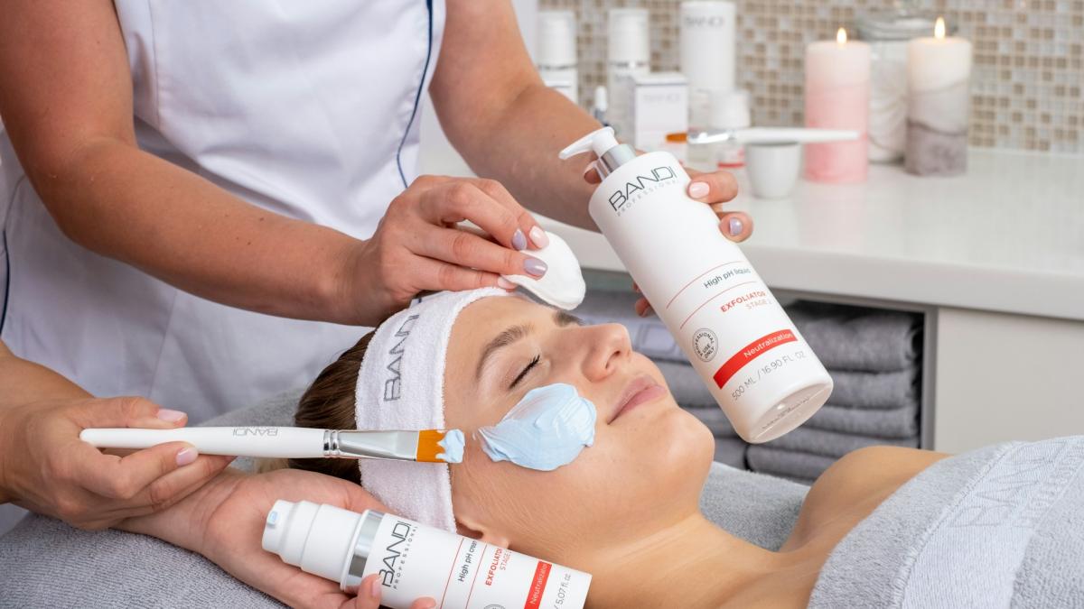 Уход от акне аптечные средства