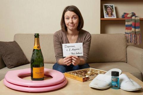 Почему пустая бутылка и ершик для унитаза — это худшие подарки для вашей репутации