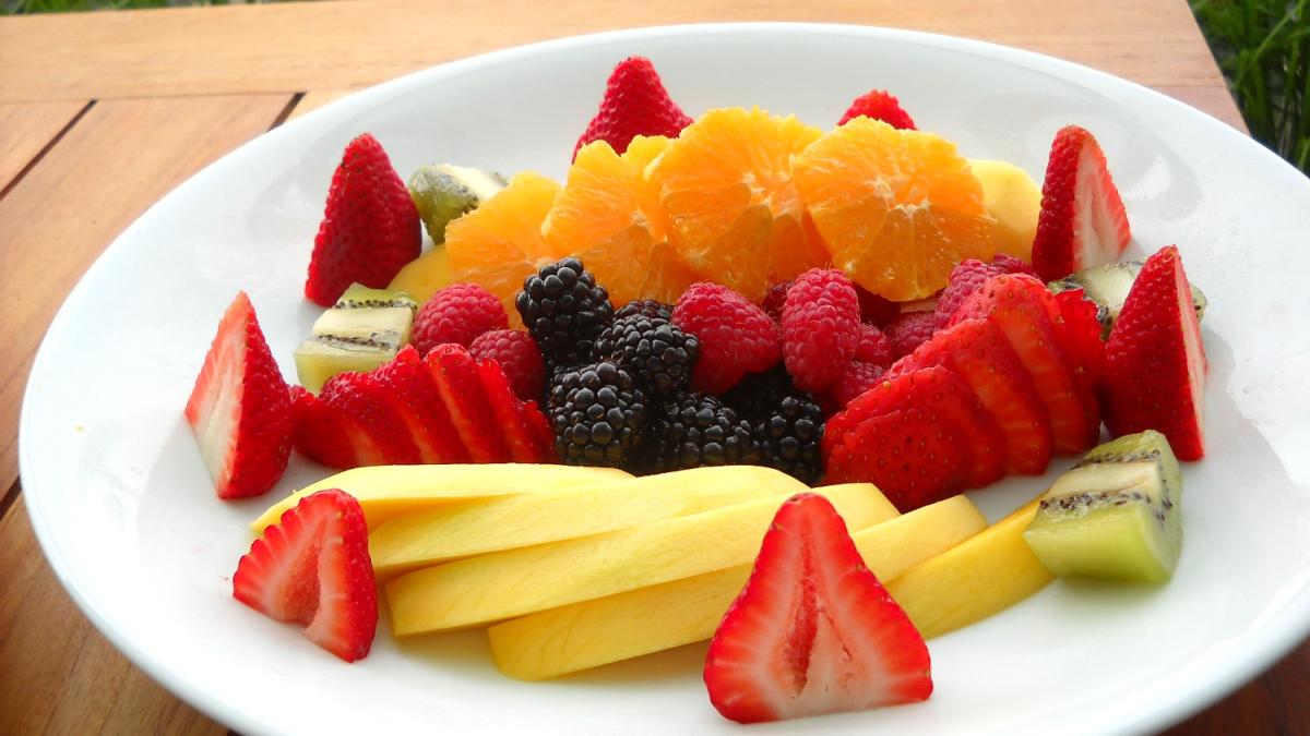 Фрукты и ягоды