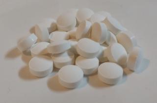 Сыворотка с цинком: от воспалений до матирования — что нужно знать