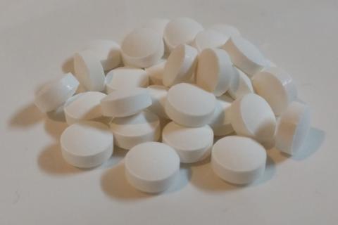 Сыворотка с цинком: от воспалений до матирования — что нужно знать