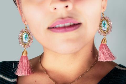 Почему одни украшения притягивают мужчин, а другие — отталкивают?