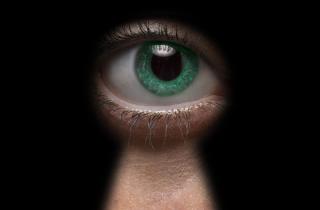 Техника нанесения: секреты от визажистов для безупречного результата