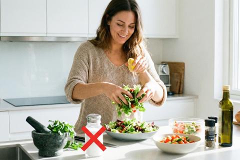 Эффект соленого лица: как за 72 часа вернуть четкие скулы без инъекций и косметологов