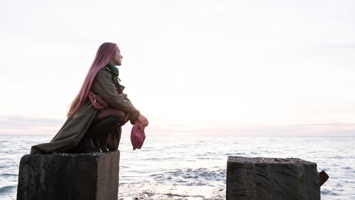 Смотрящая вдаль