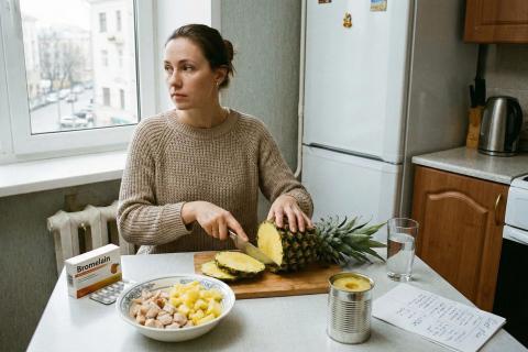 Ананас против жира: почему фруктовый маринад работает лучше, чем изнурительный голод