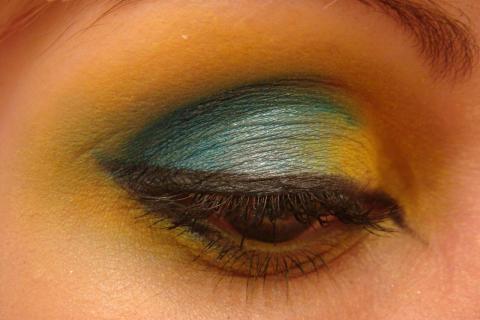 10 секретов идеальных бровей: уровень сложности и правильная форма