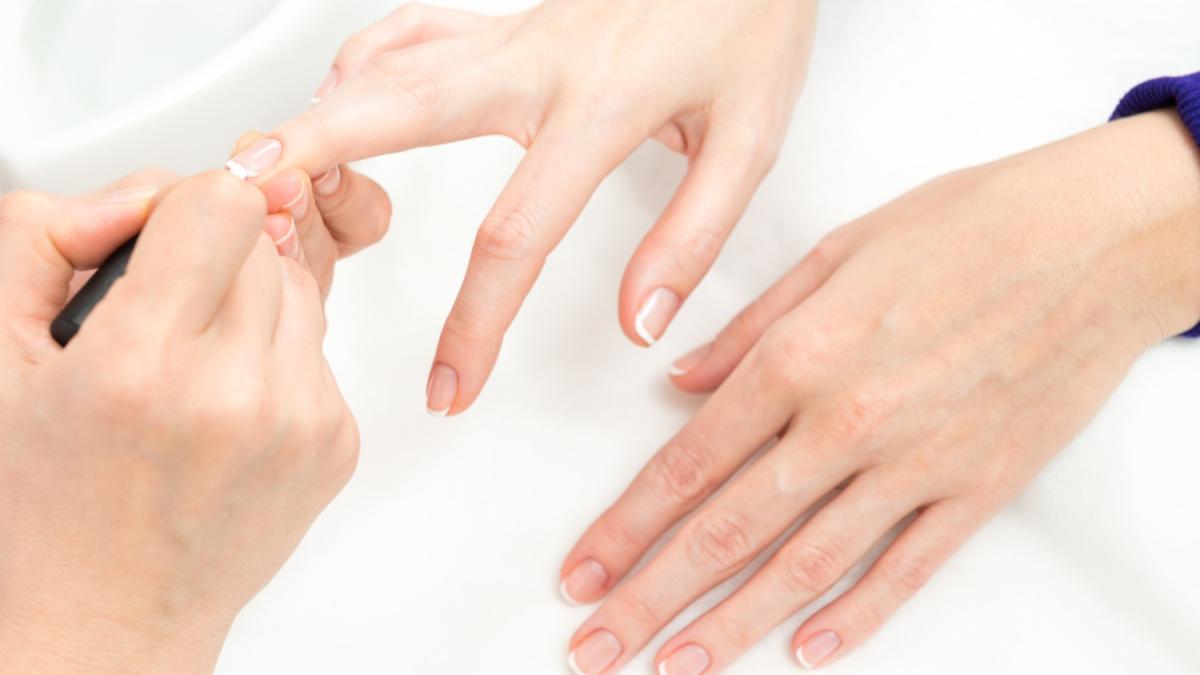 Французский маникюр