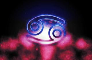 3 новогодних ритуала для Рака: создайте атмосферу уюта и эмоциональной близости