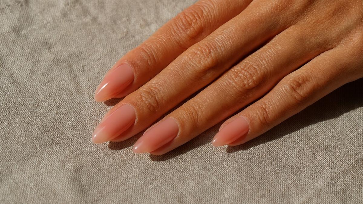 Ногти шиповника