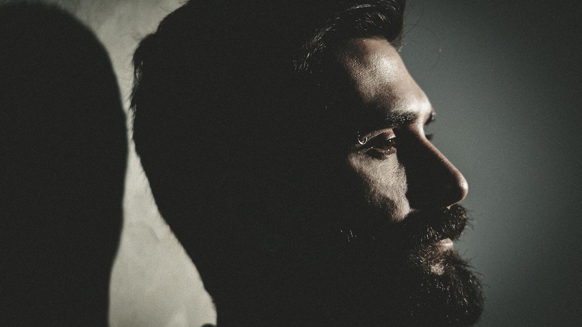 Бородатый мужчина