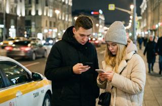 Биохимия против алгоритмов: почему даже идеальная анкета в сети проигрывает живому контакту