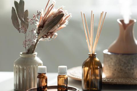 Удивительные свойства эфирных масел: 8 ароматов для мужской энергии