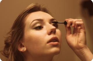 Роскошные ресницы: мифы и реальность ухода за натуральными волосками