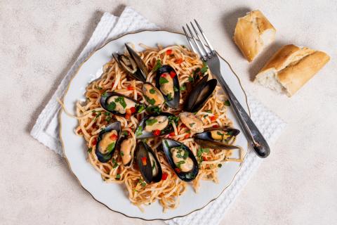 Морской Ньюберг и Устрицы Рокфеллер: 13 рецептов из золотого века кулинарии, которые вернут вкус к жизни