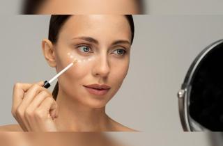 Гид по консилерам: как их выбрать и как правильно наносить