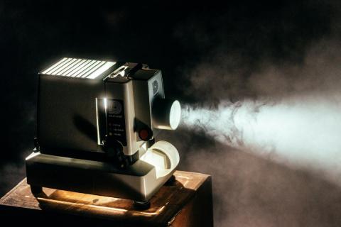 Секреты управления эмоциями: как извлечь пользу из TV-потребления