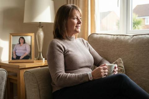 Почему 44-й размер едва не стоил британке жизни и в чем скрытая опасность желудочного бандажа