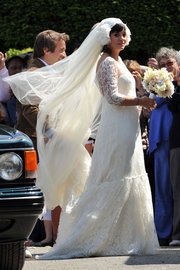 Свадебная мода 2011: фата-пиратка, шляпки, тюрбан…
